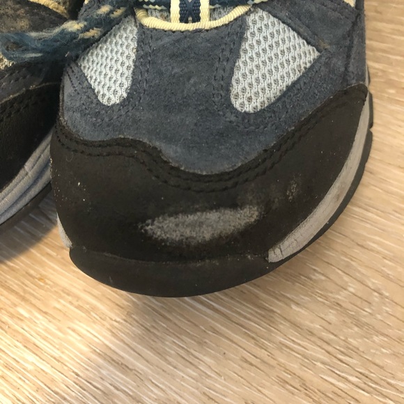 Ll bean ladies hiking walking shoes sneakers size 6 - Picture 3 of 9